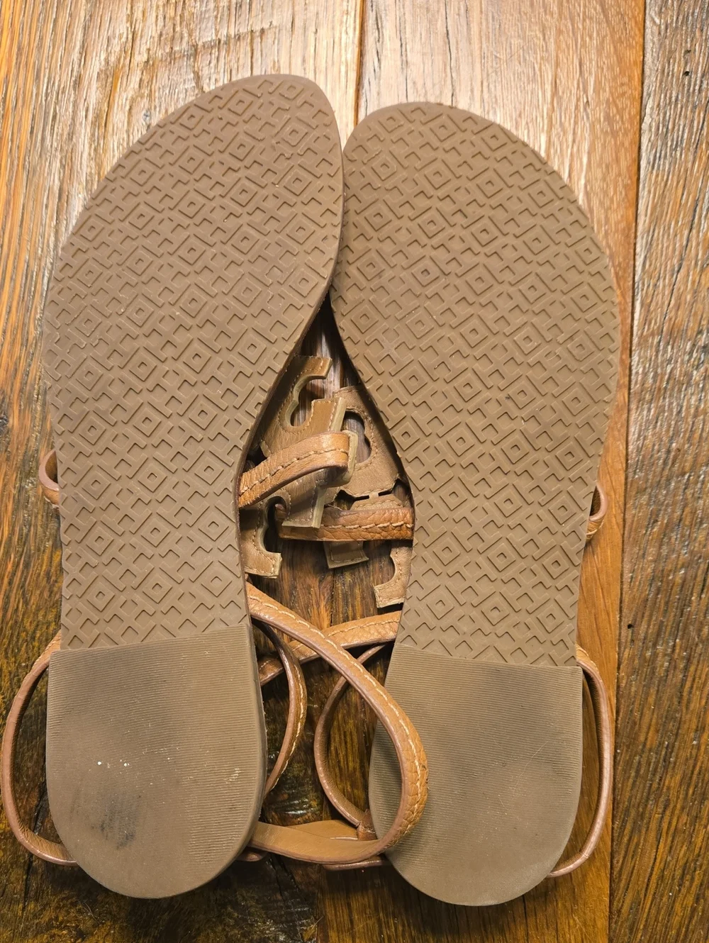 Tory Burch Chandler Ankle Strap Sandals Tan Leather Gold Logo Thong Flat 7-7.5